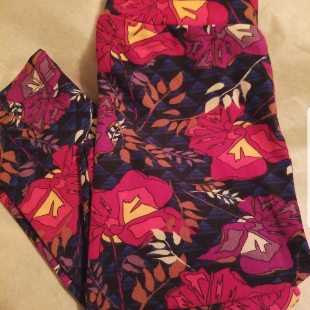 New LuLaRoe Kids L/XL Print Leggings 8-12 L/XL